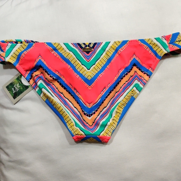 Eidon surf bikini bottoms with side cutout straps - Picture 4 of 5